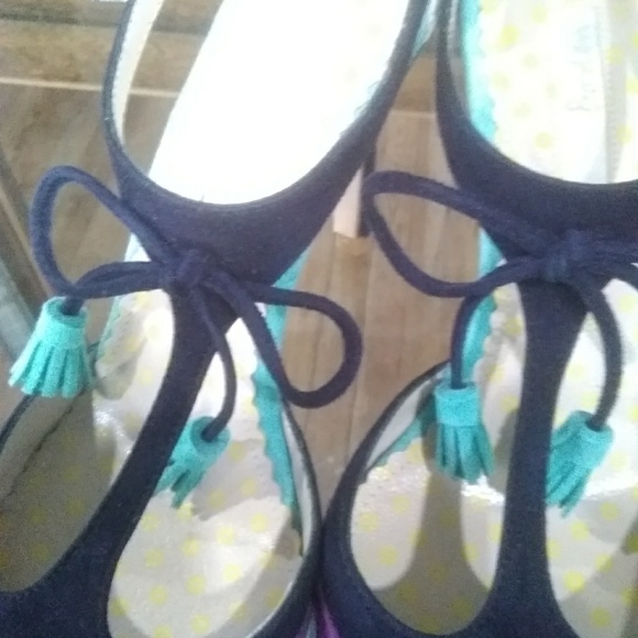 New Boden "Alice" Purple and Navy Tasselled Heels - Picture 3 of 8